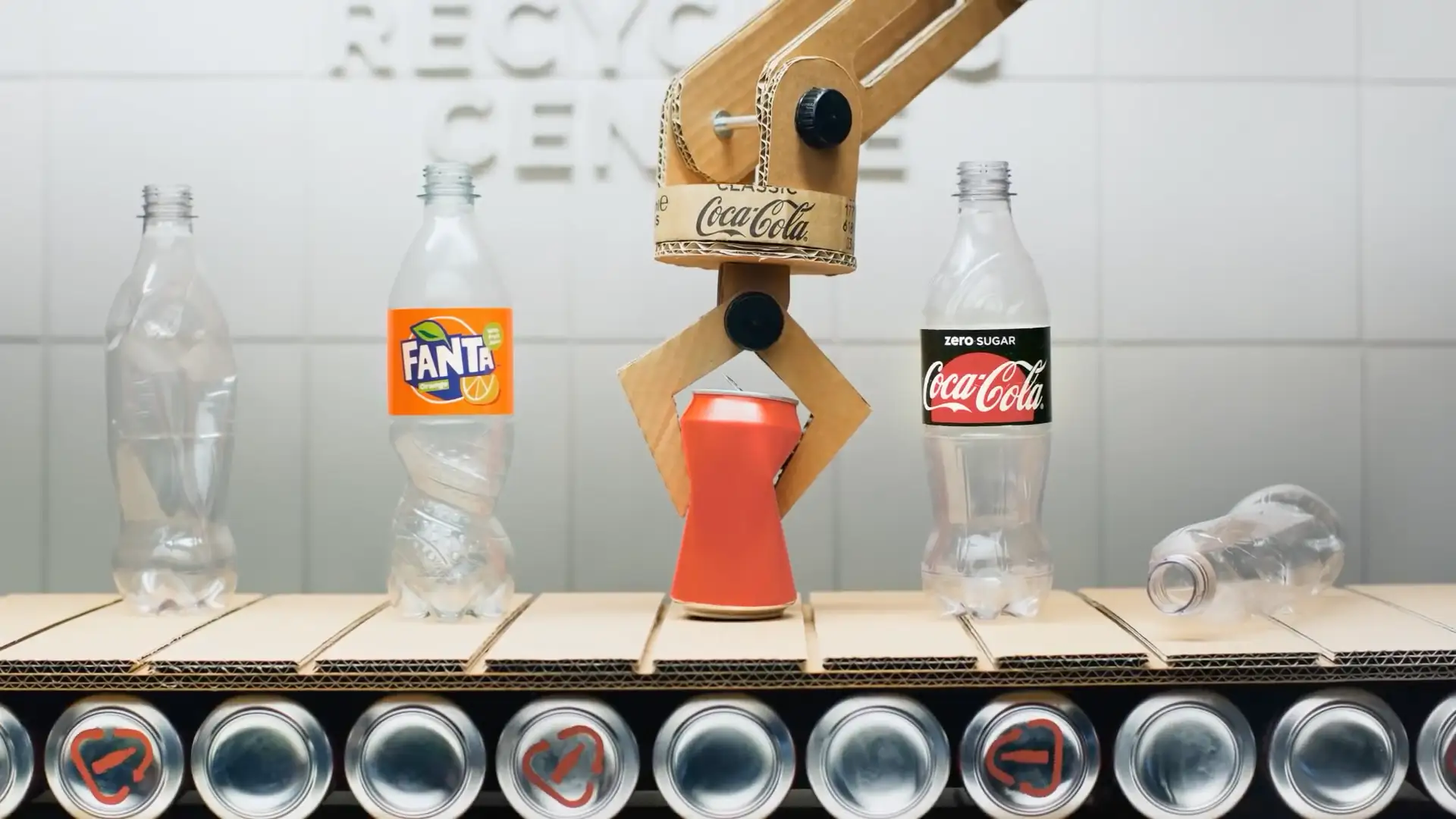 Coca Cola - Recycling Surig - Essigspray